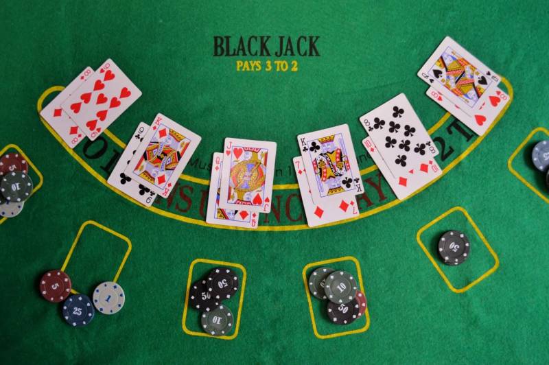 Đừng tách cặp bài 10, J, Q, K
